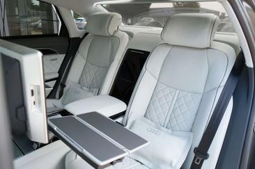 Audi A8 60 TFSI — photo 15