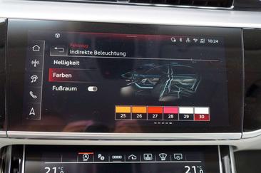 Audi A8 60 TFSI — photo 26