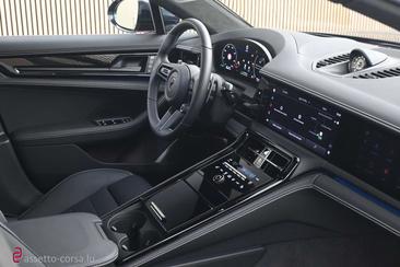 Porsche Panamera II Turbo S — photo 14