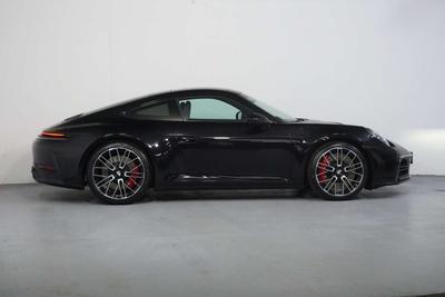 Porsche 992 II Carrera 4S