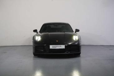 Porsche 992 II Carrera 4S — photo 4