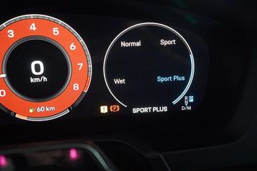 Porsche 992 II Carrera 4S — photo 23
