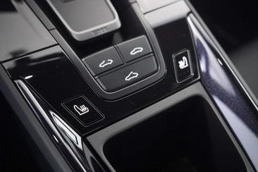 Porsche 992 II Carrera 4S — photo 27