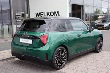 Mini Hatch Favoured Cooper SE — photo 9