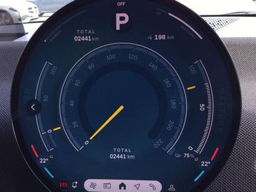 Mini Cooper SE JCW — photo 8