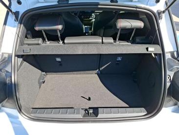 Mini Cooper SE JCW — photo 16