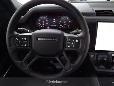 Land Rover Defender 90 X-Dynamic SE Black 3.0D I6 200 CV AWD Auto — photo 11
