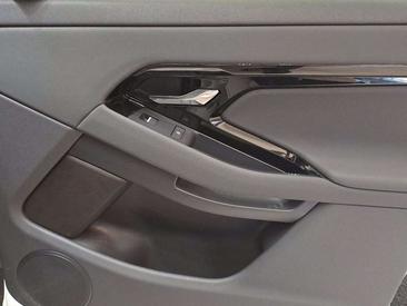 Land Rover Range Rover Evoque 1.5 I3 PHEV 269 CV AWD Auto Dyn White — photo 14