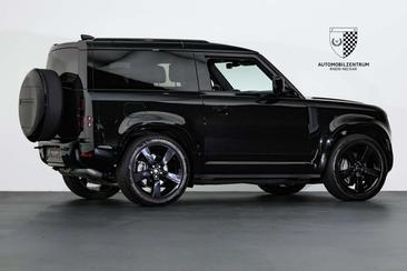 Land Rover Defender 90 D300 X-Dynamic SE Premium/Meridian Black — photo 6