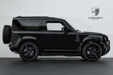 Land Rover Defender 90 D300 X-Dynamic SE Premium/Meridian Black — photo 7