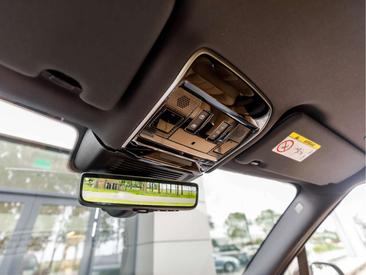 Land Rover Range Rover Autobiography 3.0 P550e PHEV — photo 44