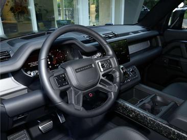 Land Rover Defender 110 Octa Edition One Grey 4.4 P635 — photo 17