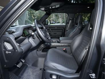 Land Rover Defender 110 Octa Edition One Grey 4.4 P635 — photo 20