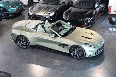 Aston Martin Vanquish Volante