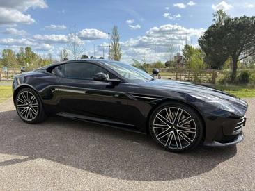 Aston Martin DB12 V8 4.0 680ch BVA8 — photo 4