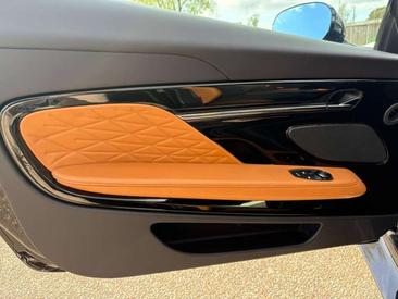 Aston Martin DB12 V8 4.0 680ch BVA8 — photo 11