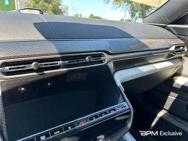 Aston Martin Vanquish Coupé NG 835cv — photo 11