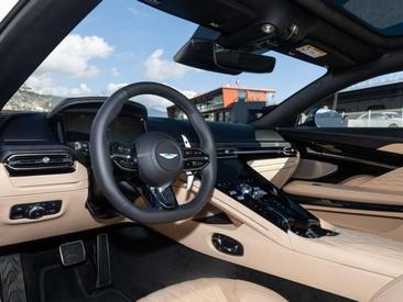 Aston Martin DB12 V8 4.0 680ch BVA8 — photo 9