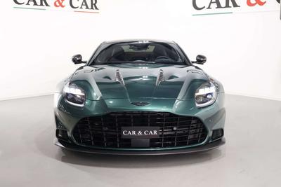 Aston Martin Vanquish 5.2 V12