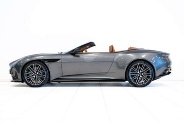 Aston Martin DB12 Volante — photo 14