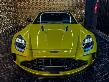 Aston Martin Vantage Coupe 4.0 V8 Auto — photo 3