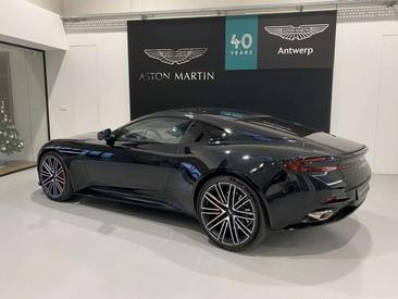 Aston Martin DB12 Black — photo 10