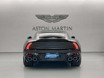 Aston Martin Vanquish Coupé — photo 4