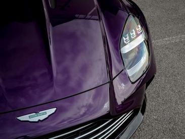 Aston Martin Vantage V8 4.0 — photo 11