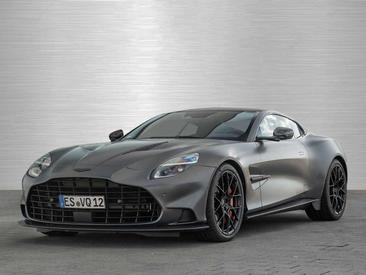 Aston Martin Vanquish — photo 15