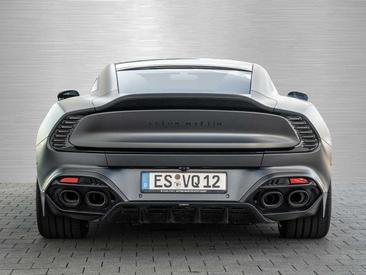 Aston Martin Vanquish — photo 19