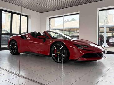 Ferrari SF90 Spider — photo 5