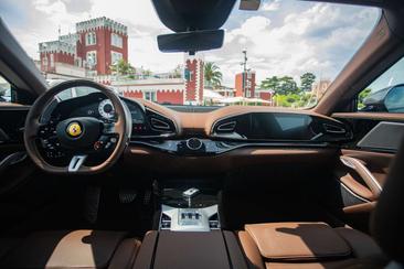 Ferrari Purosangue — photo 10
