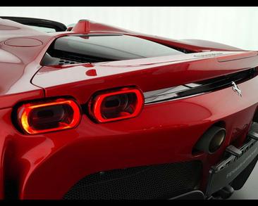 Ferrari SF90 Spider — photo 13