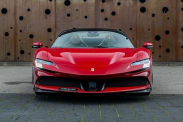 Ferrari SF90 Spider — photo 2