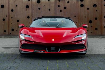 Ferrari SF90 Spider