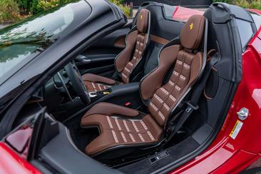 Ferrari SF90 Spider — photo 17