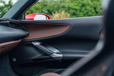Ferrari SF90 Spider — photo 21