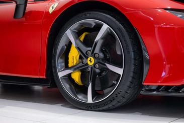 Ferrari SF90 Spider — photo 4