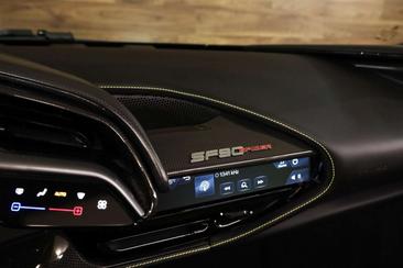 Ferrari SF90 Spider — photo 31