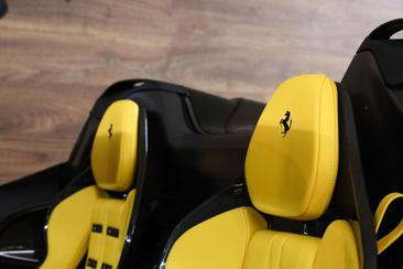 Ferrari SF90 Spider — photo 40