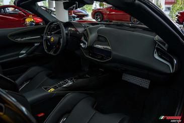 Ferrari SF90 Spider — photo 13