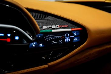 Ferrari SF90 Spider — photo 12