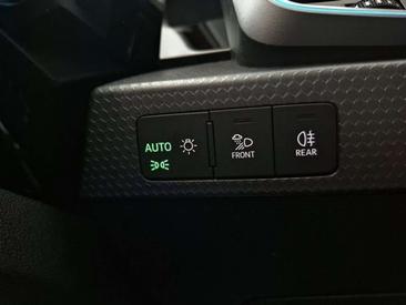 Audi A1 Black 30 TFSI — photo 10