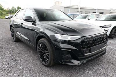 Audi Q8 S Line