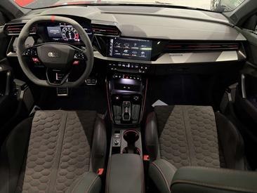 Audi RS3 Sportback Black TFSI — photo 18
