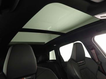 Audi SQ6 E-tron — photo 6