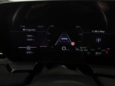 Audi SQ6 E-tron — photo 8