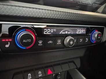 Audi A1 Advanced 30 TFSI — photo 14