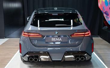 BMW M5 Touring — photo 9