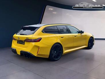 BMW M5 — photo 5